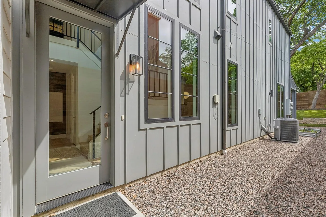 1228 Haines Ave, Dallas, TX 75208 10 1228 Haines Ave