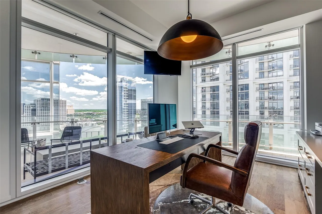 1918 Olive St 2002, Dallas, TX 75201 22 1918 Olive St #2002