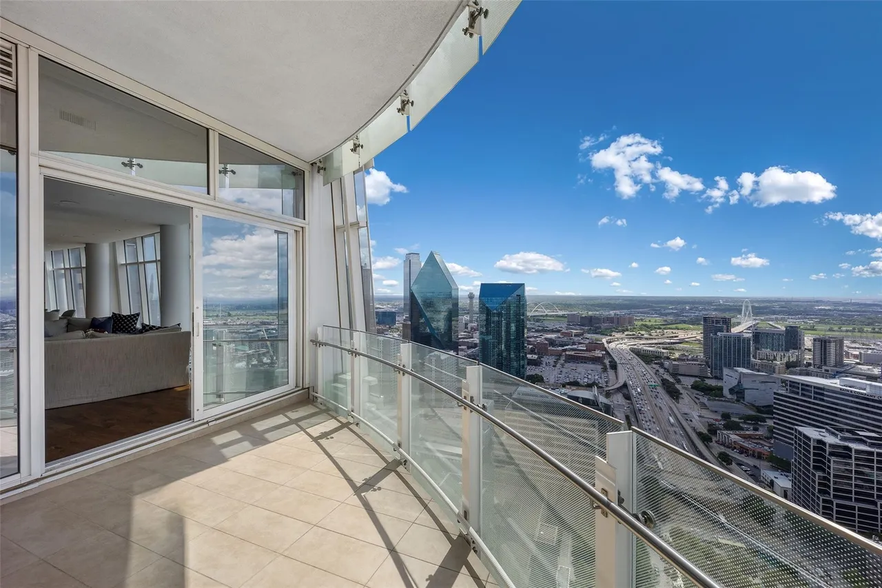 1918 Olive Street #3901 Dallas, TX 75201 18 1918 Olive Street #3901