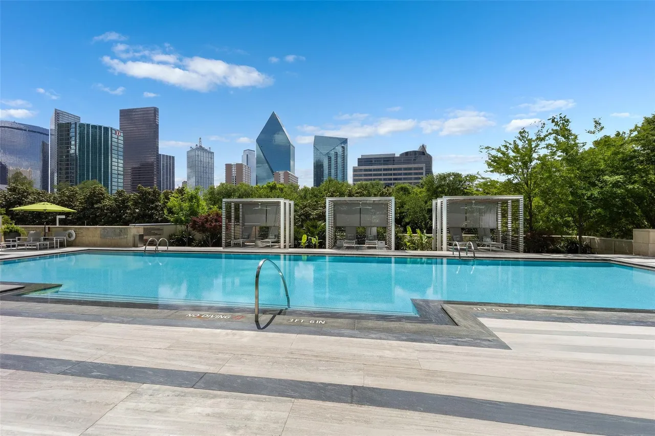 1918 Olive Street #3901 Dallas, TX 75201 21 1918 Olive Street #3901