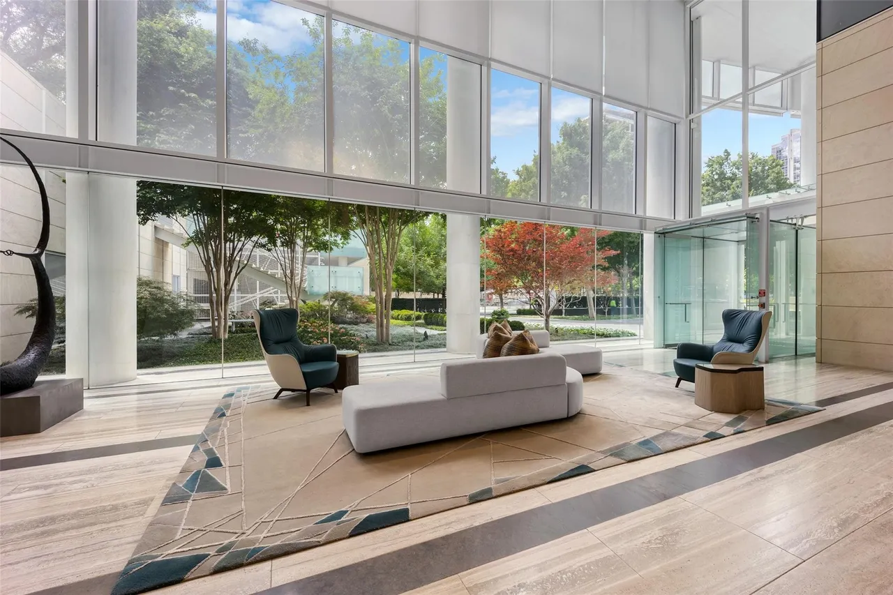 1918 Olive Street #3901 Dallas, TX 75201 22 1918 Olive Street #3901