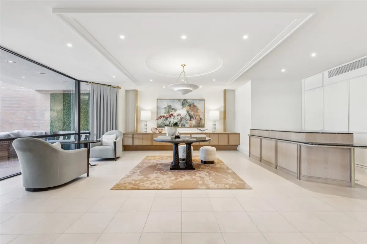 3621 Turtle Creek Boulevard #2D 9 3621 Turtle Creek Boulevard #2D
