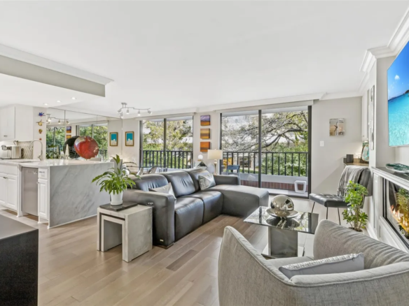3621 Turtle Creek Boulevard #2D