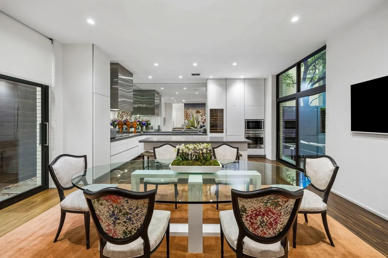 4321 Travis St, Dallas, TX 75205 14 4321 Travis St