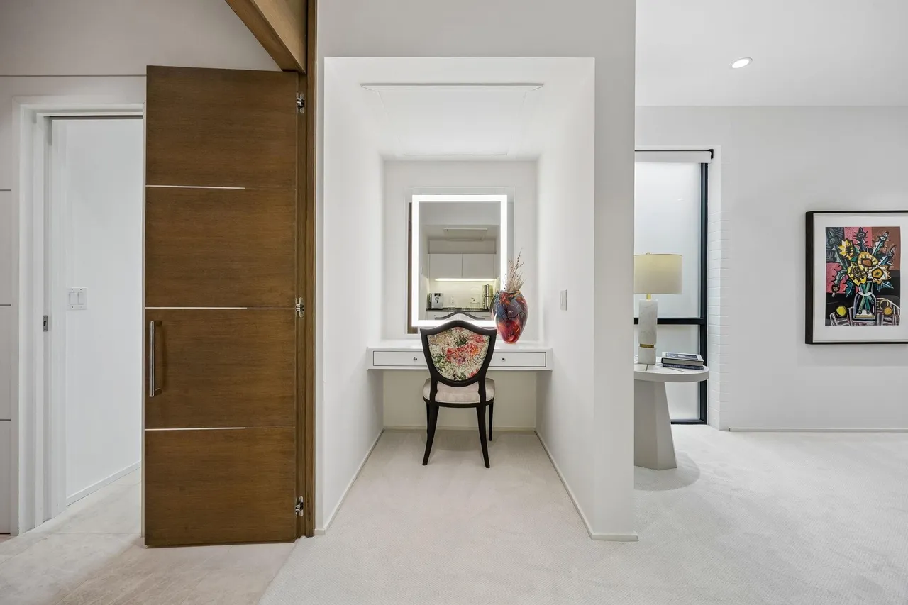 4321 Travis St, Dallas, TX 75205 21 4321 Travis St