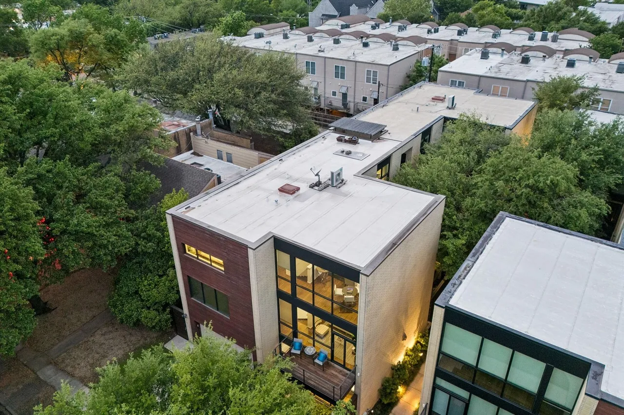 4321 Travis St, Dallas, TX 75205 38 4321 Travis St