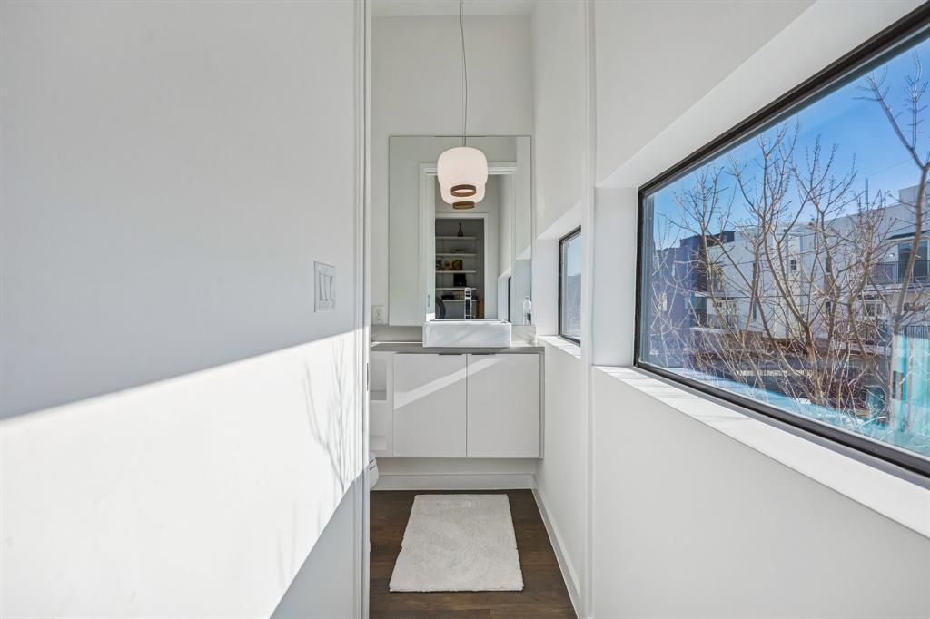 4805 Caxton Court 16 4805 Caxton Court