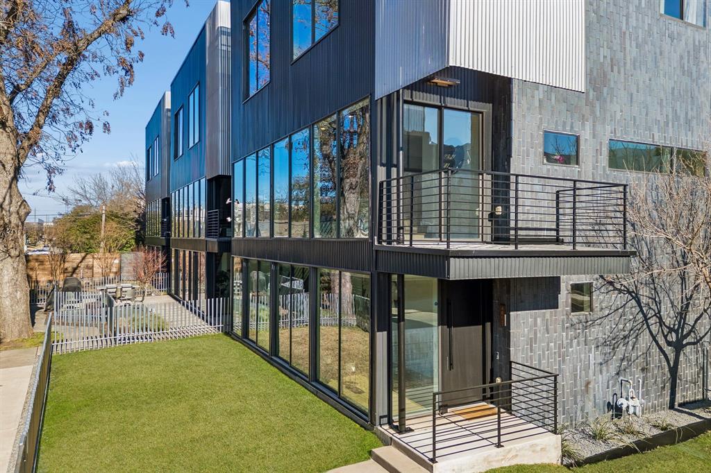 4805 Caxton Court 5 4805 Caxton Court