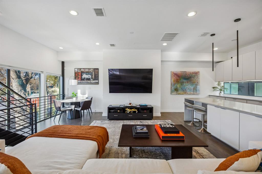 4805 Caxton Court 9 4805 Caxton Court