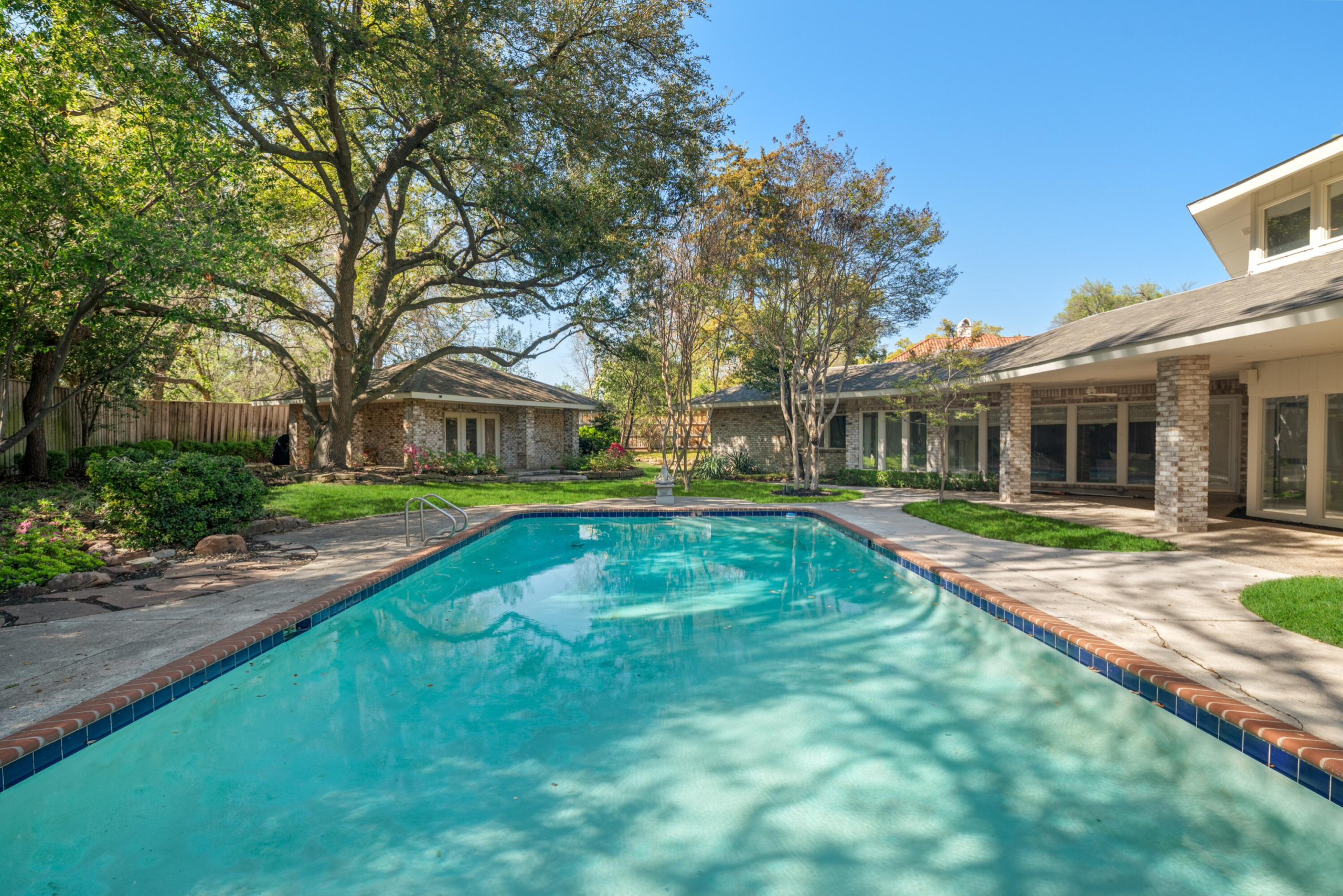 5045 Lakehill CourtDallas, TX 75220 26 5045 Lakehill Court