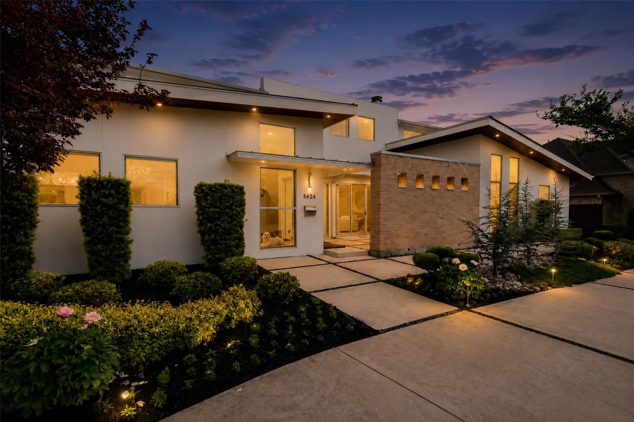 5624 Williamstown Road 2 5624 Williamstown Road