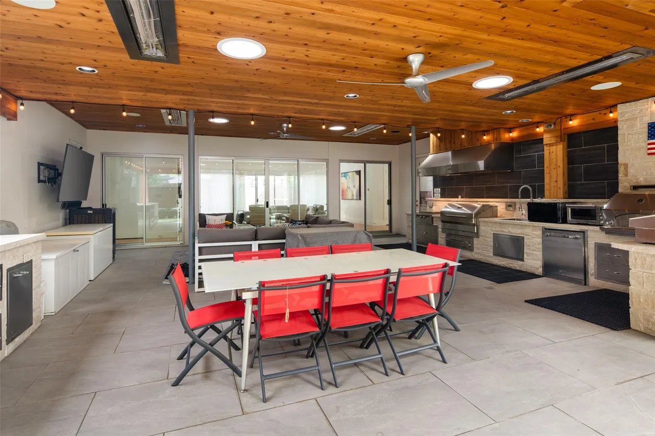 5624 Williamstown RoadDallas, TX 75230 12 5624 Williamstown Road