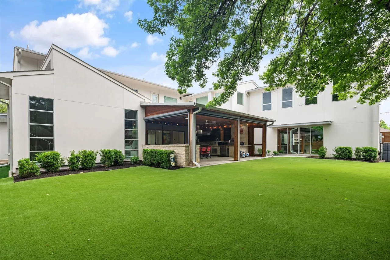 5624 Williamstown RoadDallas, TX 75230 14 5624 Williamstown Road