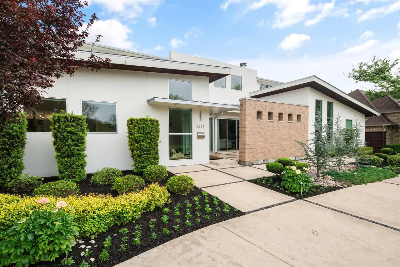 5624 Williamstown RoadDallas, TX 75230 2 5624 Williamstown Road