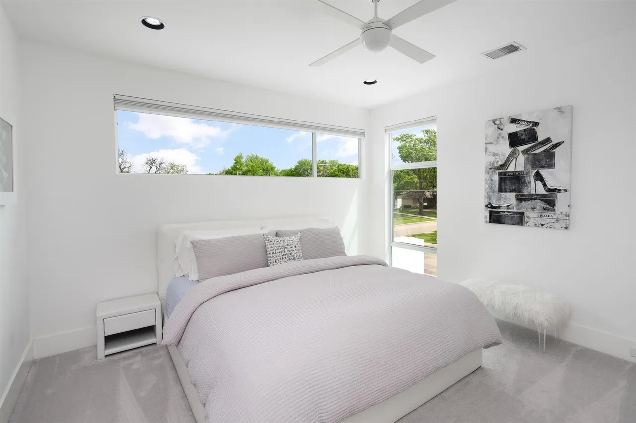5624 Williamstown RoadDallas, TX 75230 30 5624 Williamstown Road