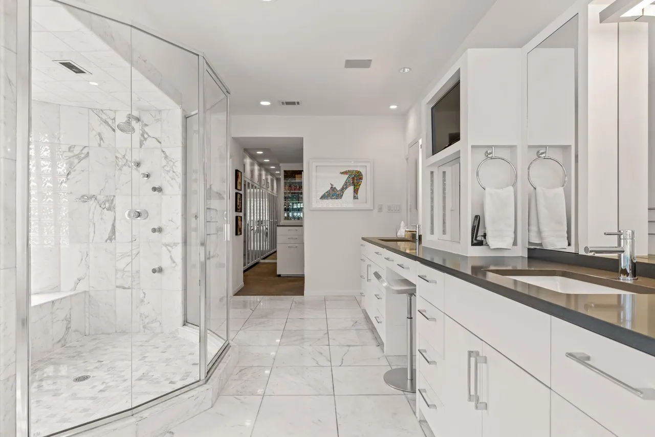 6018 Rose Grove Ct, Dallas, TX 75248 16 6018 Rose Grove Ct