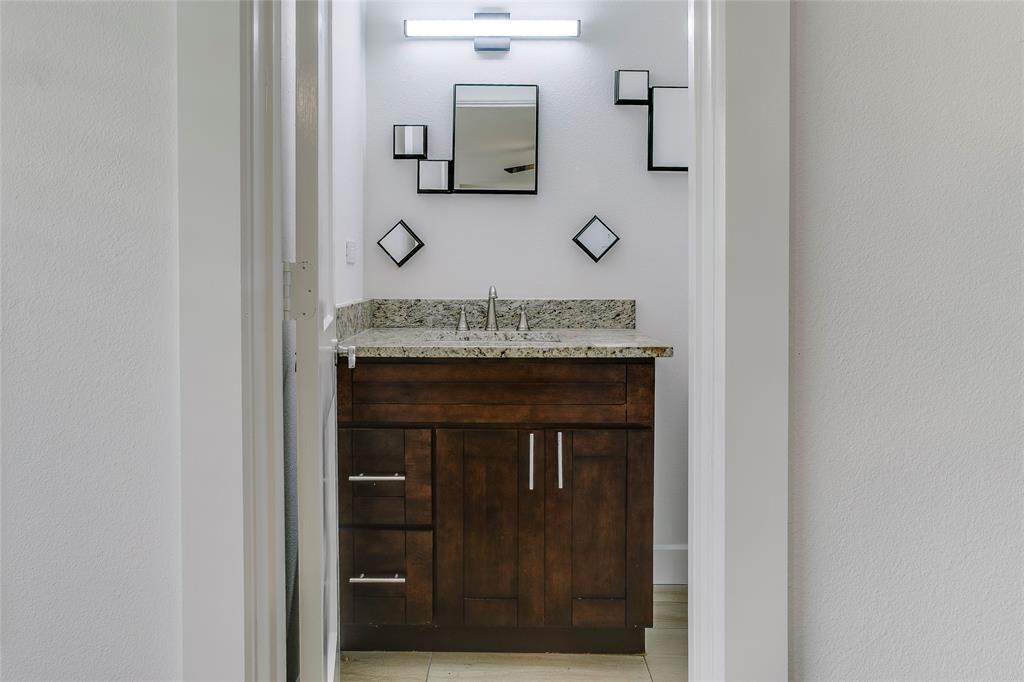 6207 Royal Ln Dallas, TX 75230 20 6207 Royal Ln