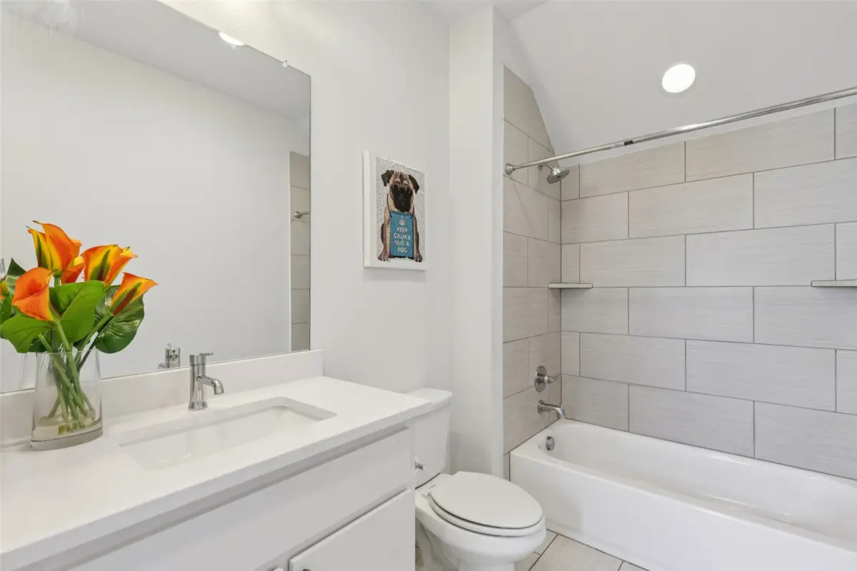 6546 E Lovers Lane