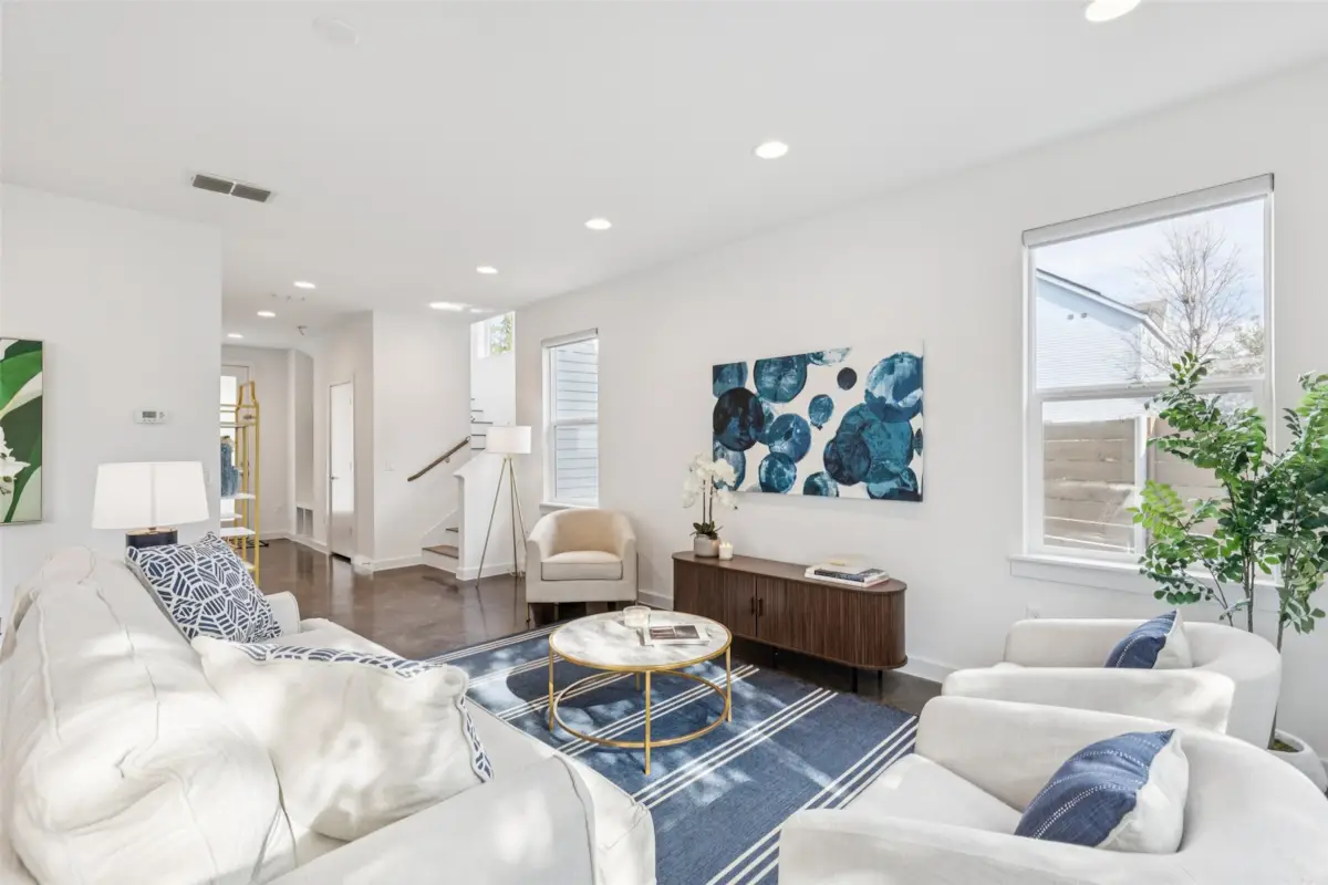 6546 E Lovers Lane