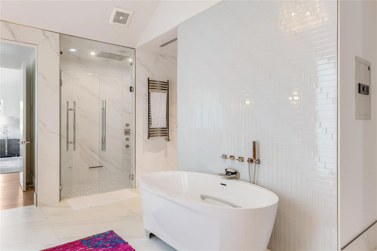 6715 Golf Dr, University Park, TX 75205 27 6715 Golf Dr