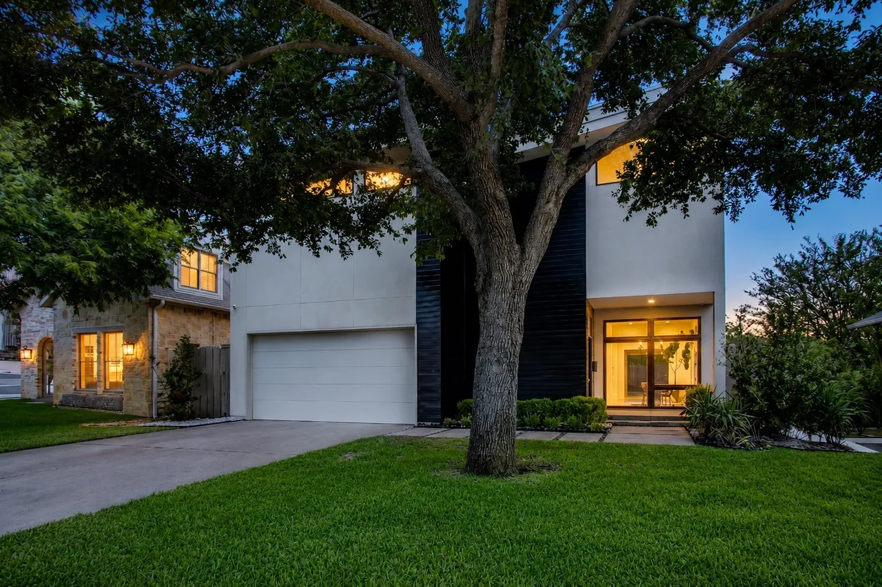 2215 Madera St, Dallas, TX 75206 2 2215 Madera St