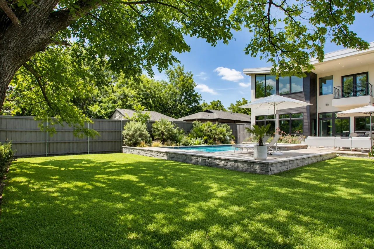 2215 Madera St, Dallas, TX 75206 30 2215 Madera St