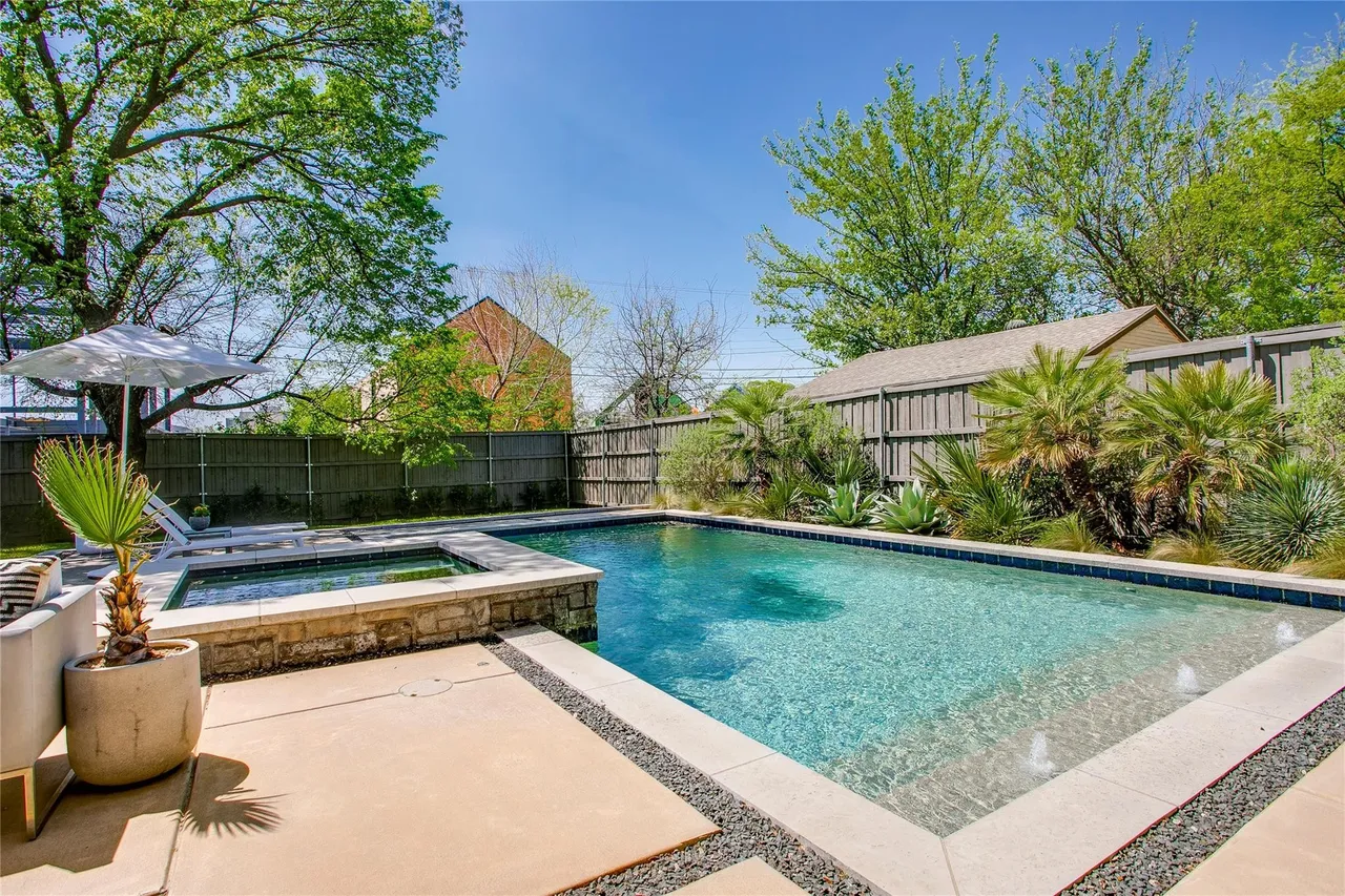 2215 Madera St Dallas, TX 75206 35 2215 Madera St