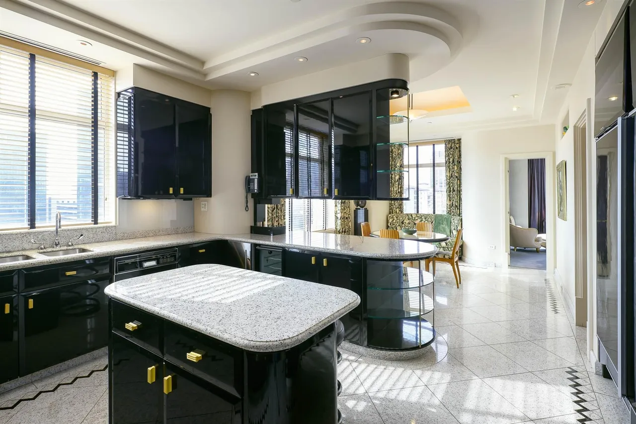 2801 Turtle Creek Blvd 8W 19 2801 Turtle Creek Blvd 8W