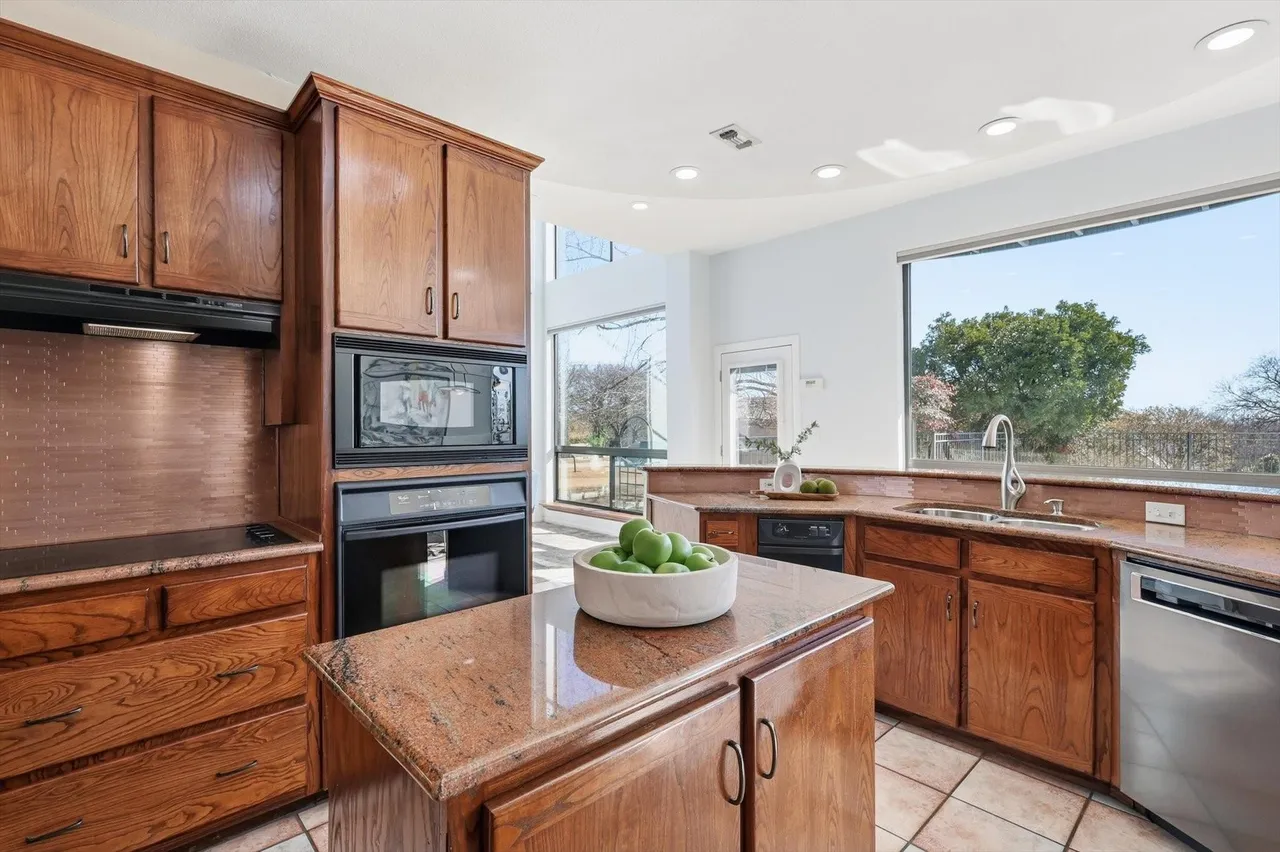 3611 Sunrise Bay Pt, Little Elm, TX 75068 13 3611 Sunrise Bay Pt