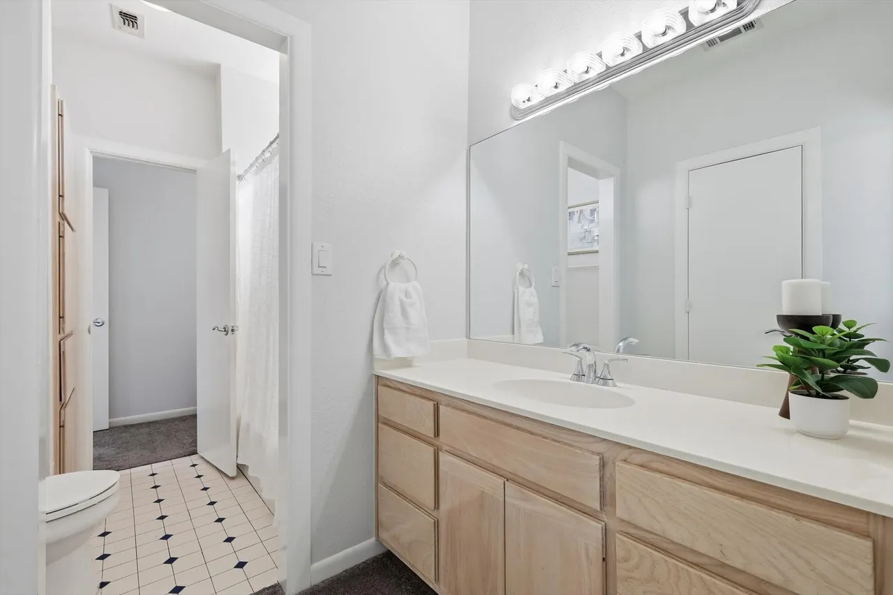 3611 Sunrise Bay Pt, Little Elm, TX 75068 25 3611 Sunrise Bay Pt