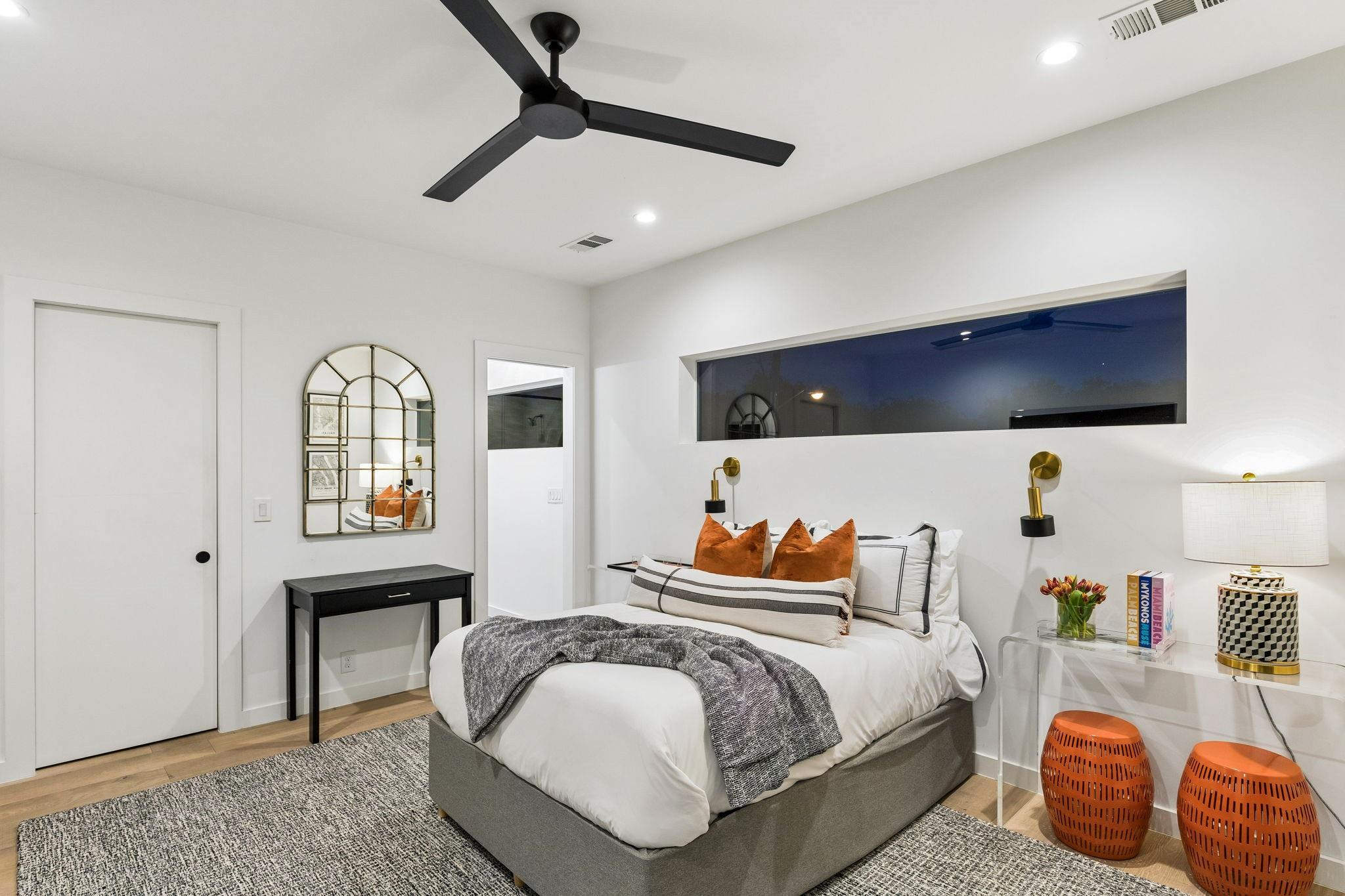 4347 Bonham Street Dallas, TX 75229 16 4347 Bonham Street