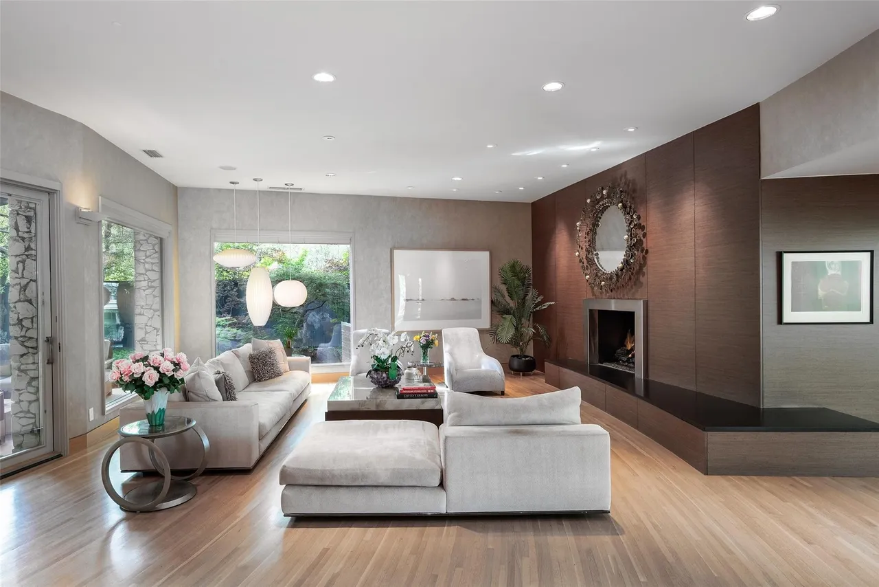 4651 Chapel Hill Rd, Dallas, TX 75214 11 4651 Chapel Hill Rd