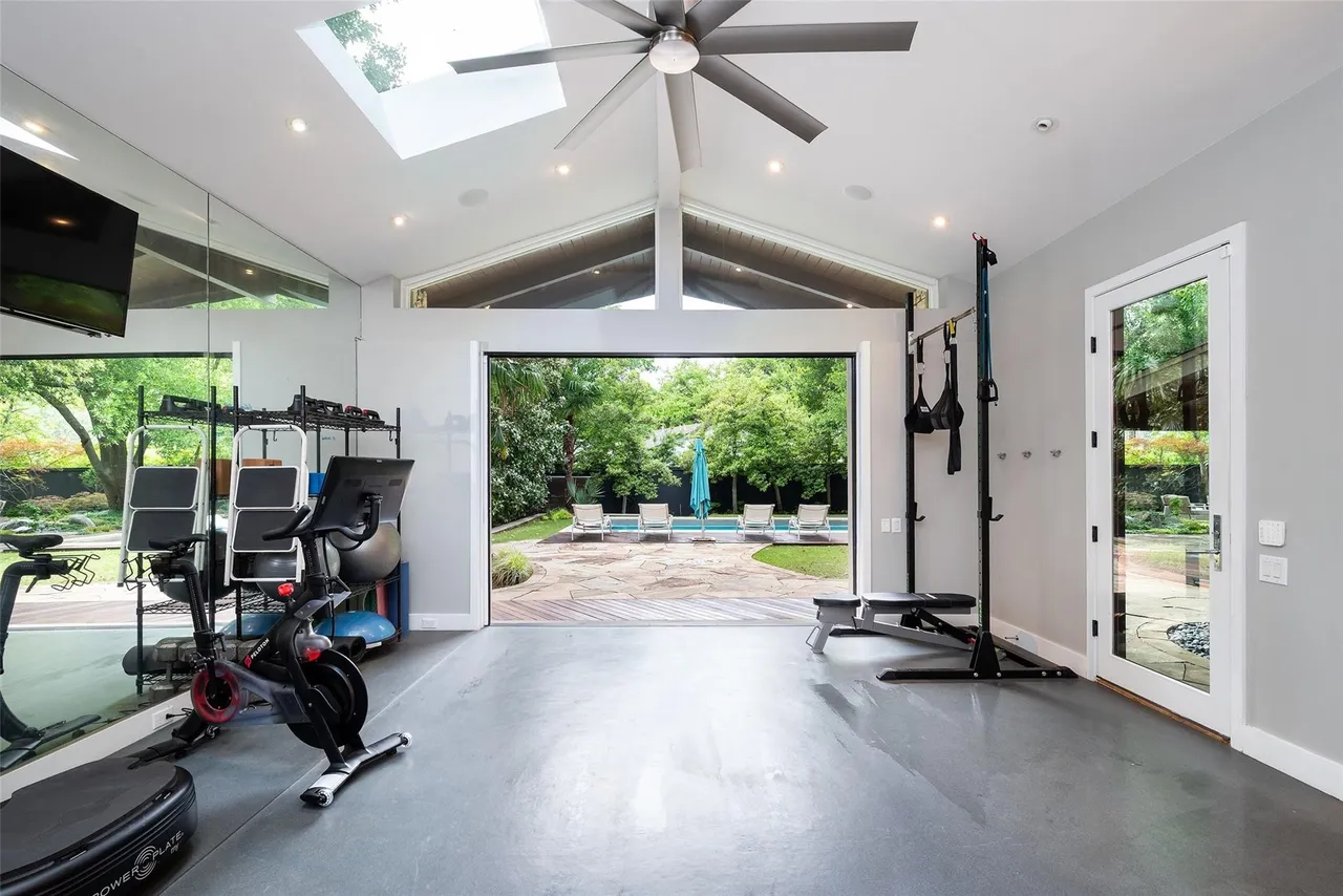 4651 Chapel Hill Rd, Dallas, TX 75214 32 4651 Chapel Hill Rd