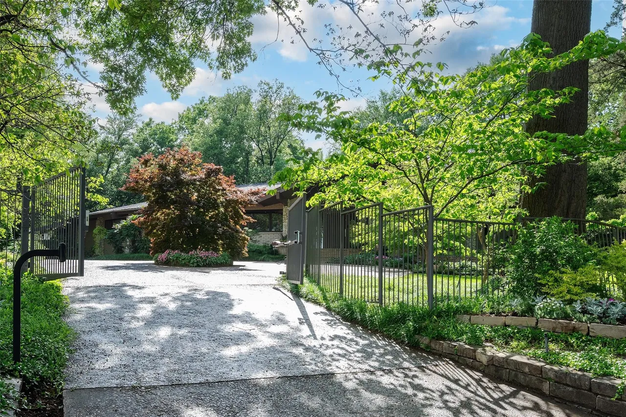 4651 Chapel Hill Rd, Dallas, TX 75214 7 4651 Chapel Hill Rd