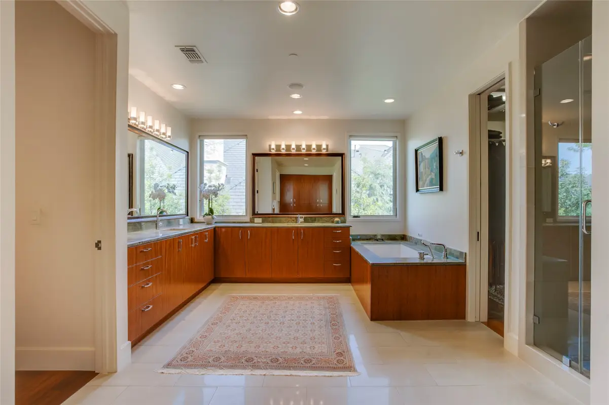 48 Ash Bluff Lane