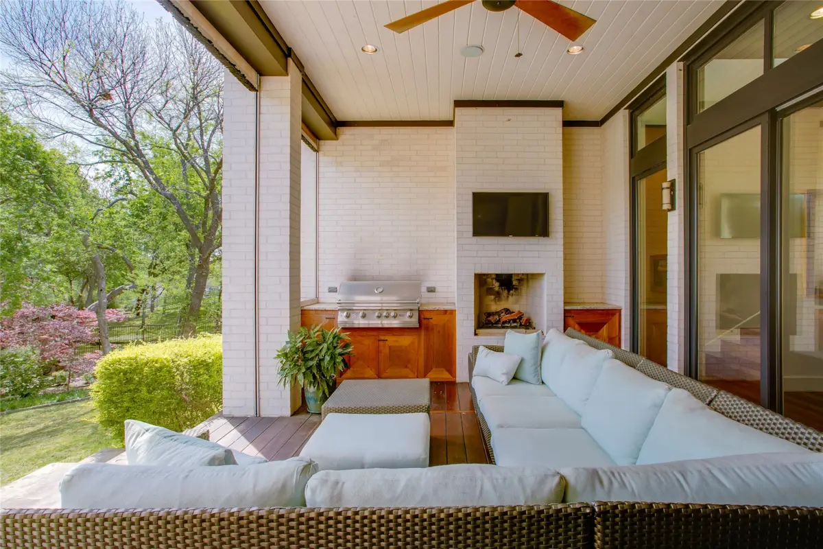 48 Ash Bluff Lane