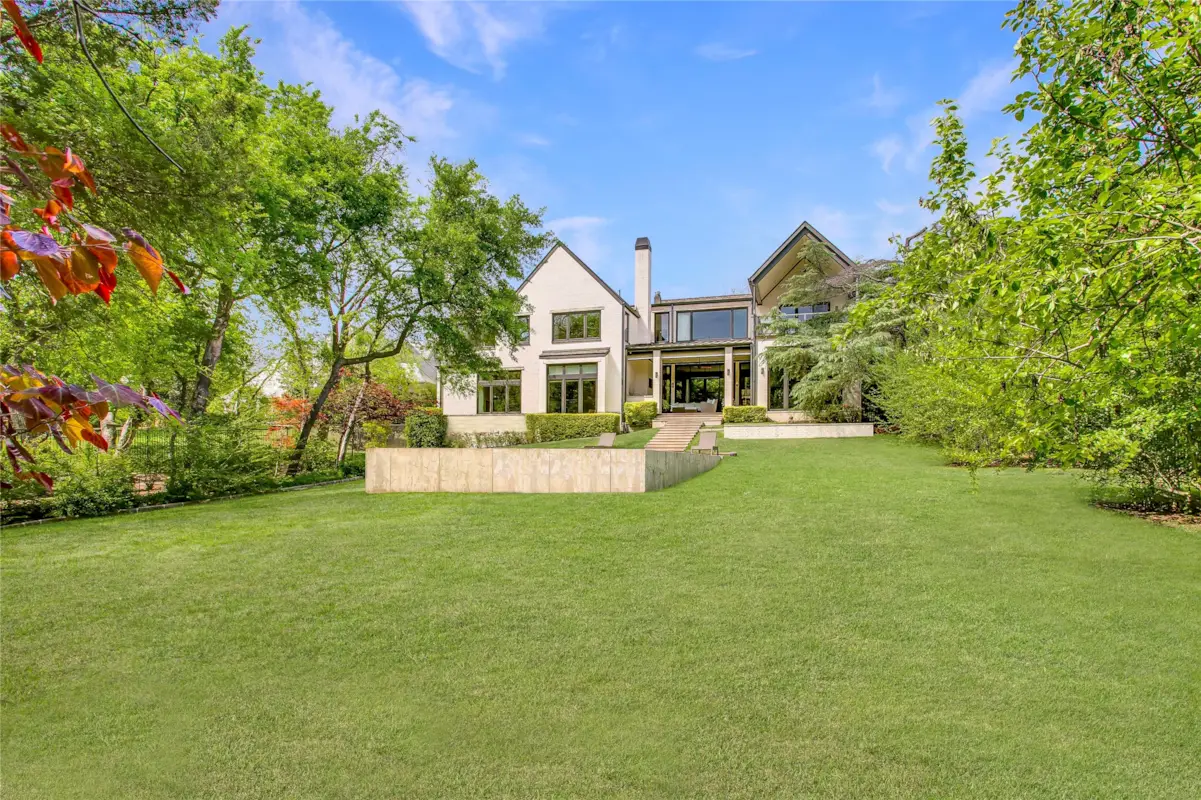 48 Ash Bluff Lane