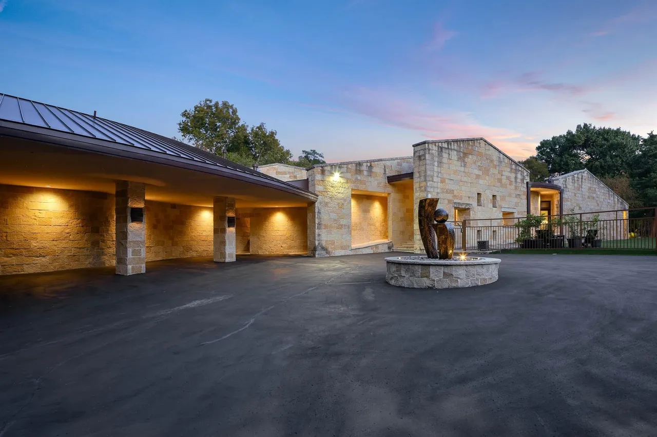 5110 Park Ln, Dallas, TX 75220 25 5110 Park Lane