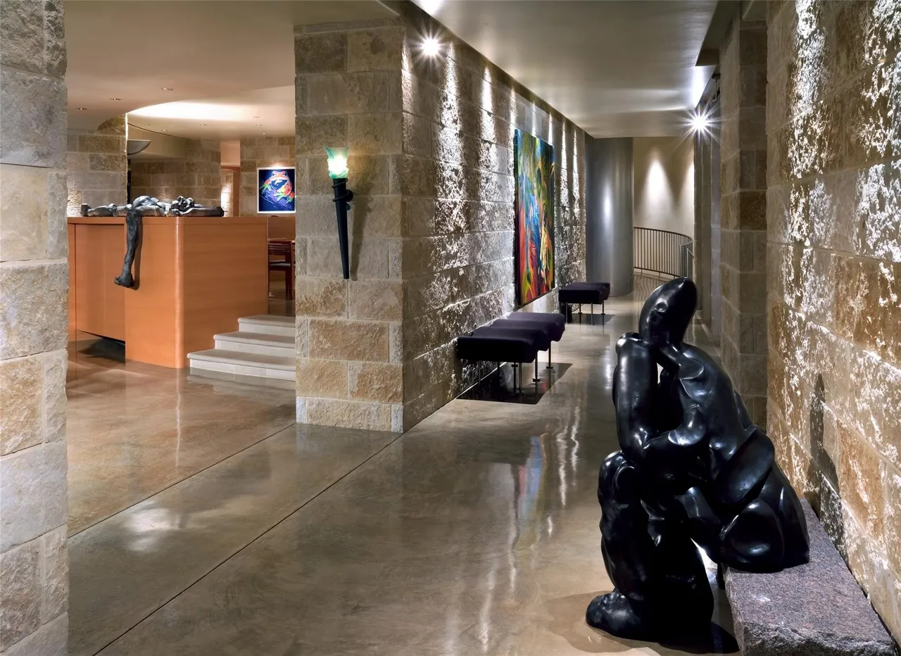 5110 Park Ln, Dallas, TX 75220 4 5110 Park Lane
