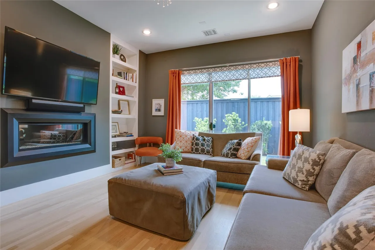 6411-Azalea-Ln-Dallas-TX-75230-9.webp 6411 Azalea Lane