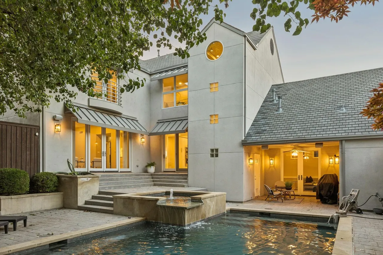 7030 Blackwood Dr, Dallas, TX 75231 34 7030 Blackwood Dr