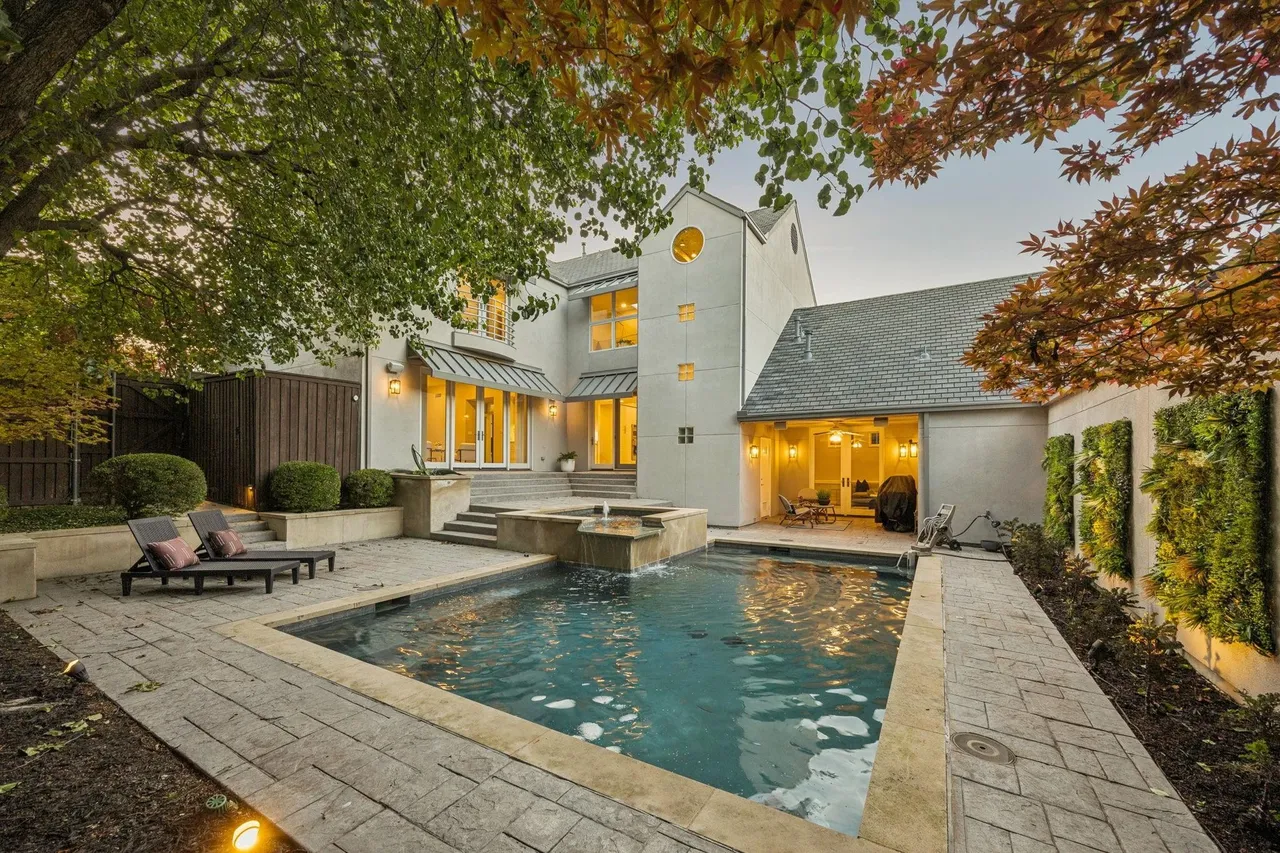 7030 Blackwood Dr, Dallas, TX 75231 35 7030 Blackwood Dr
