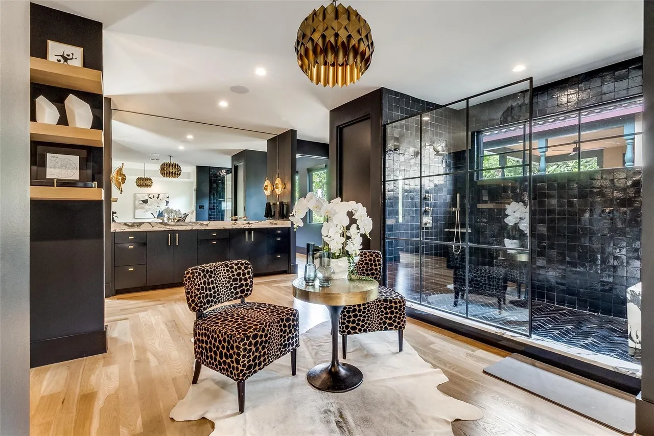 7122 Lakewood Blvd, Dallas, TX 75214 21 7122 Lakewood Boulevard