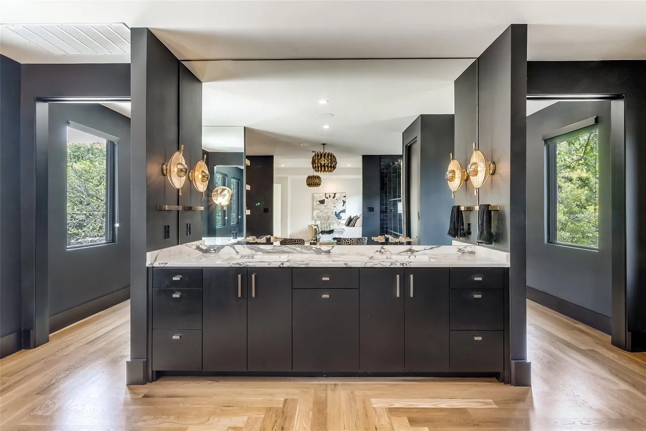 7122 Lakewood Blvd, Dallas, TX 75214 23 7122 Lakewood Boulevard