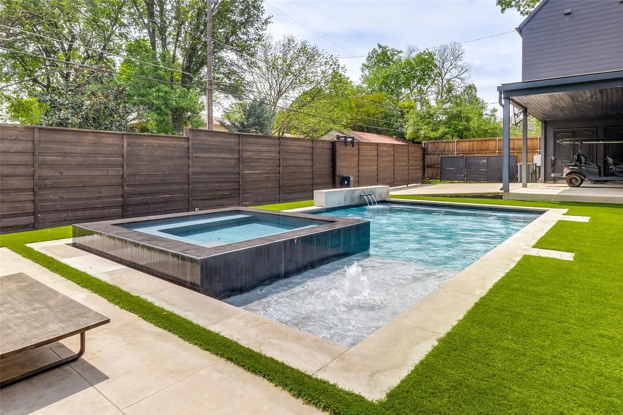 7122 Lakewood Blvd, Dallas, TX 75214 33 7122 Lakewood Boulevard