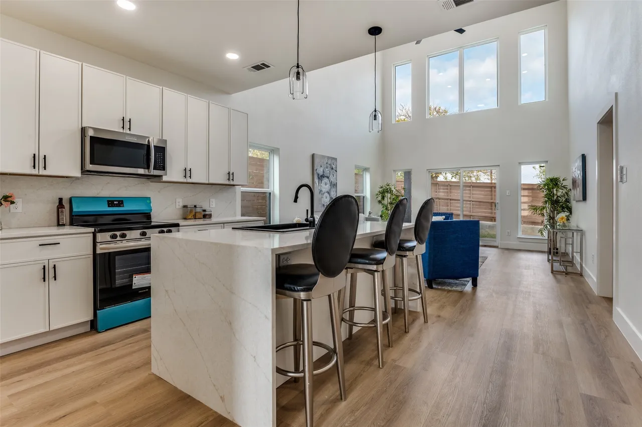 1409 Doyle Ave Dallas, TX 75203 12 1409 Doyle Ave