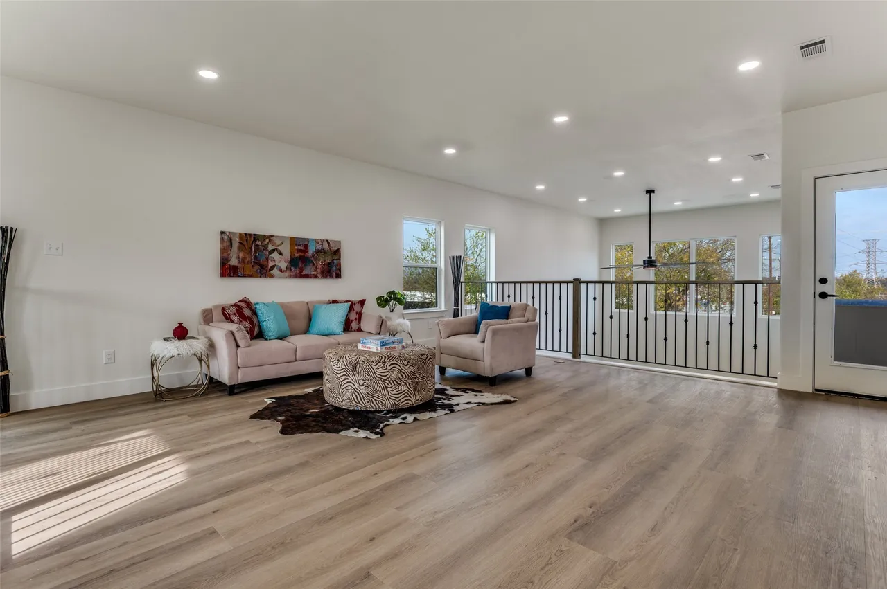 1409 Doyle Ave Dallas, TX 75203 19 1409 Doyle Ave