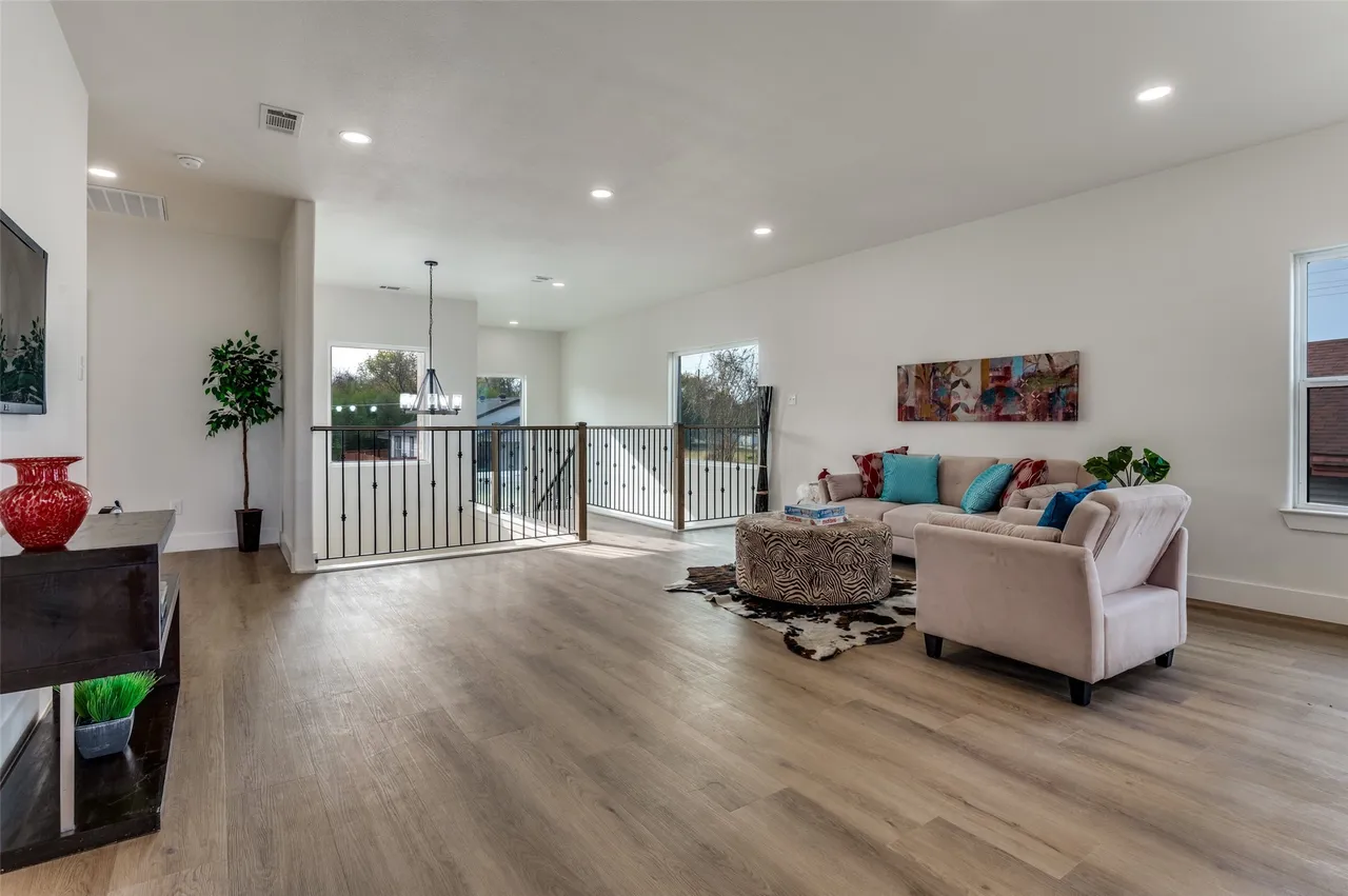 1409 Doyle Ave Dallas, TX 75203 20 1409 Doyle Ave