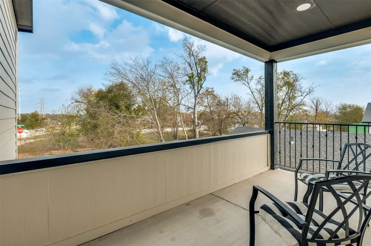 1409 Doyle Ave Dallas, TX 75203 34 1409 Doyle Ave