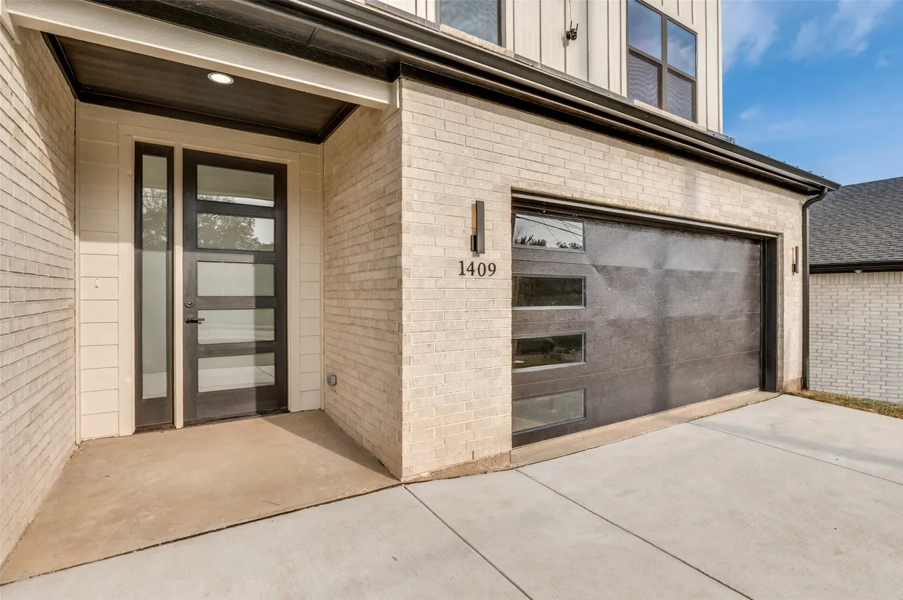 1409 Doyle Ave Dallas, TX 75203 5 1409 Doyle Ave